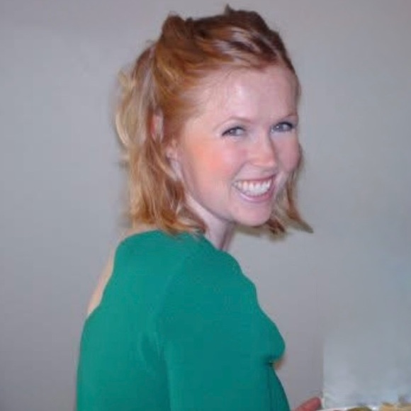 Meet your Posher, Kelly - Picture 2 of 2